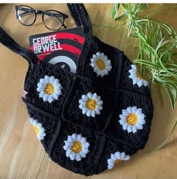 Crochet handbag